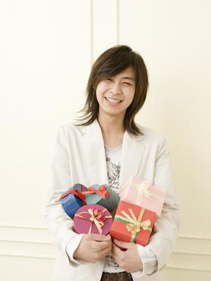 【最新ガイド】ホログラムシートの選び方と活用術で差がつくクラフト作品を作ろう